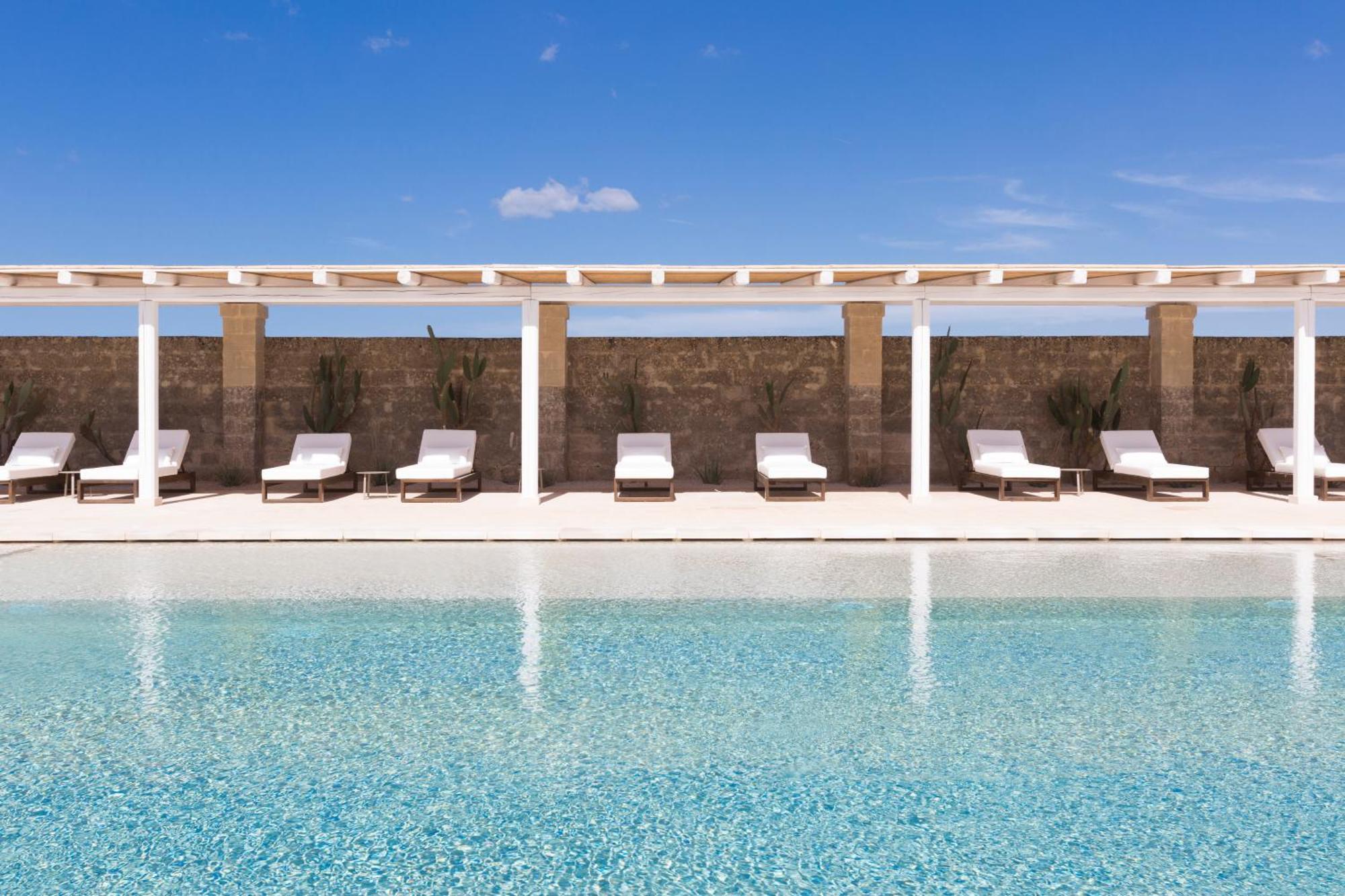 Masseria Donna Menga - The Leading Hotels Of The World Torre Lapillo Exteriör bild