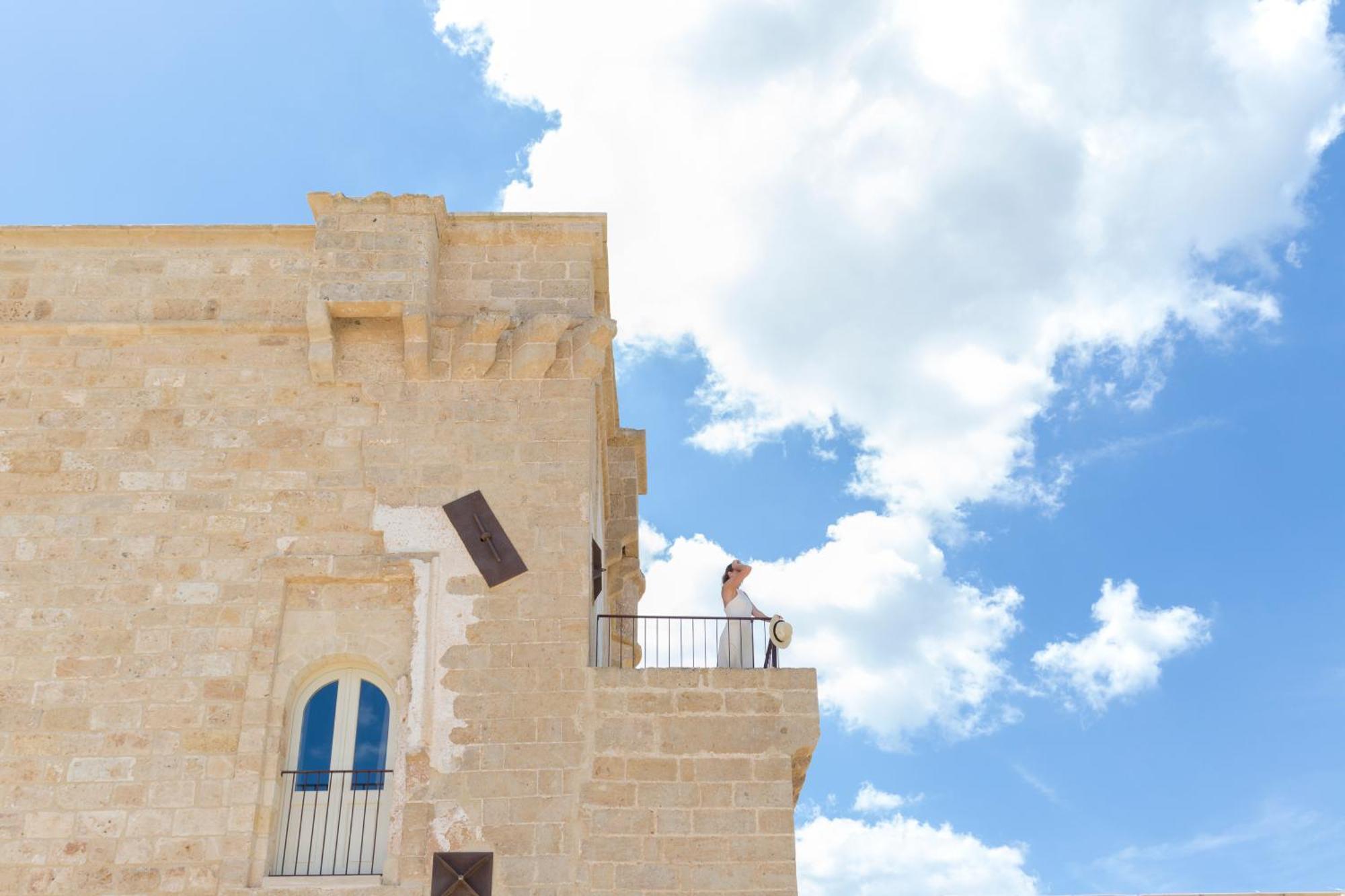 Masseria Donna Menga - The Leading Hotels Of The World Torre Lapillo Exteriör bild